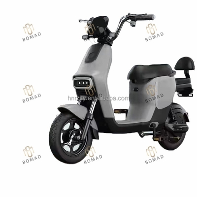 125cc Электрический мотоцикл Электрический мопед 1500w Электрический мотоцикл Мотоциклы Скорость 45 км / ч Моторная мощность 8000W